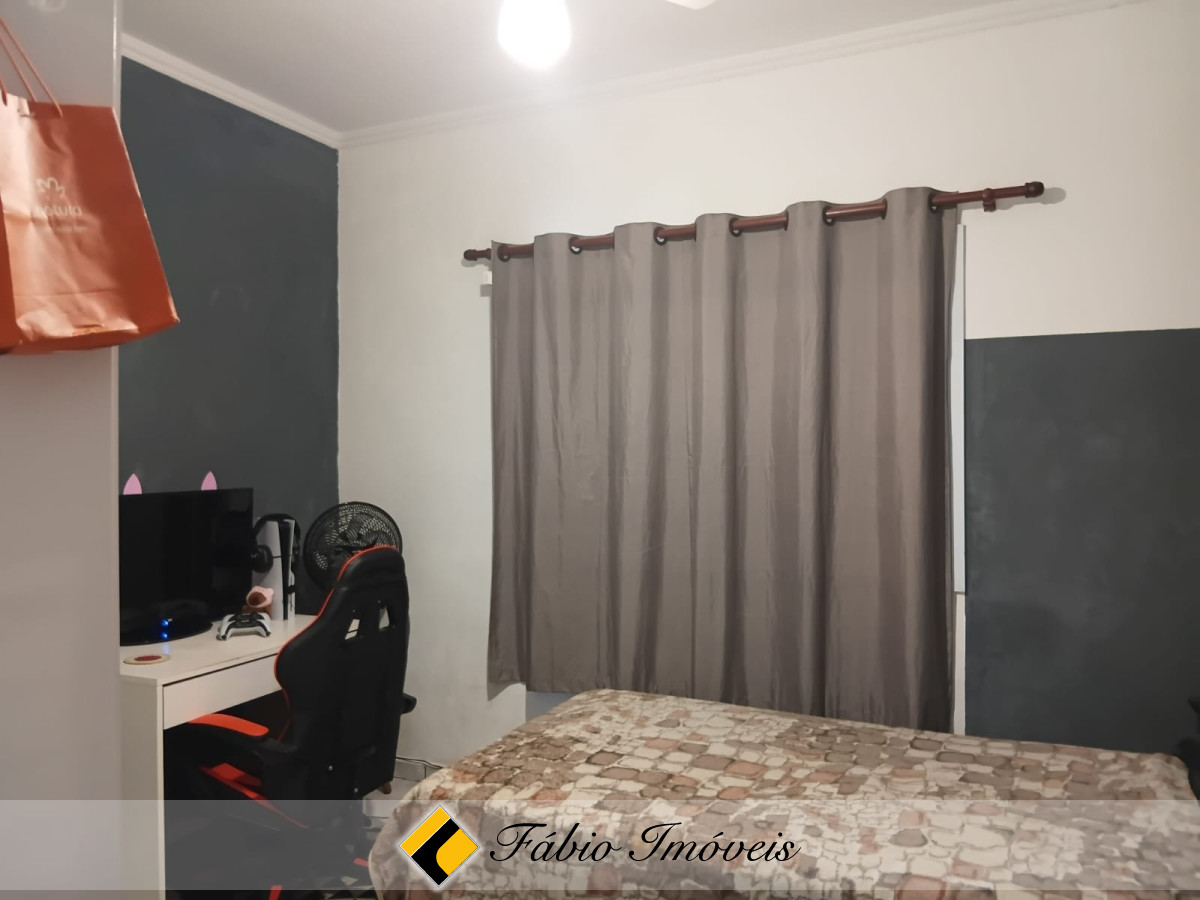 CASA EM EXCELENTE LOCALIZAÇÃO! – Foto 13
