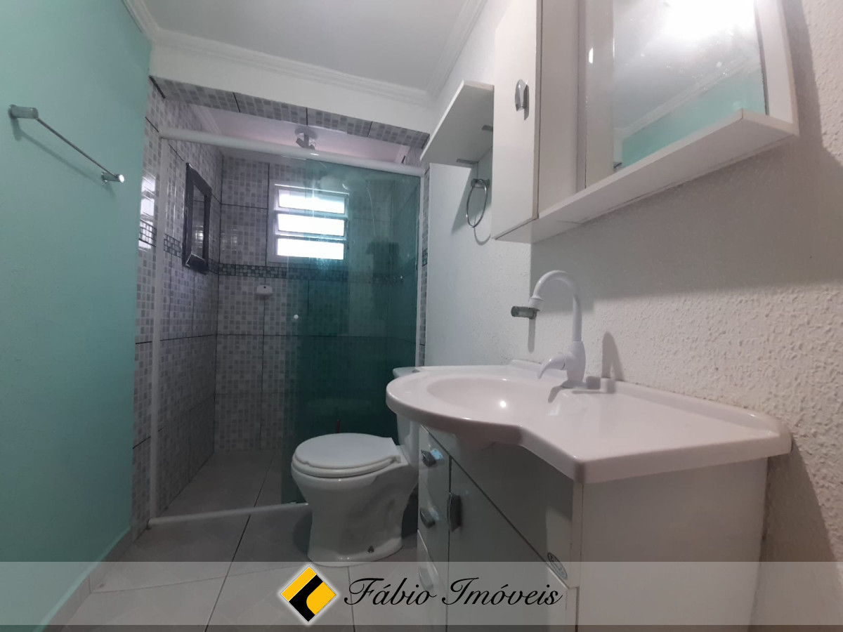 CASA EM EXCELENTE LOCALIZAÇÃO! – Foto 14