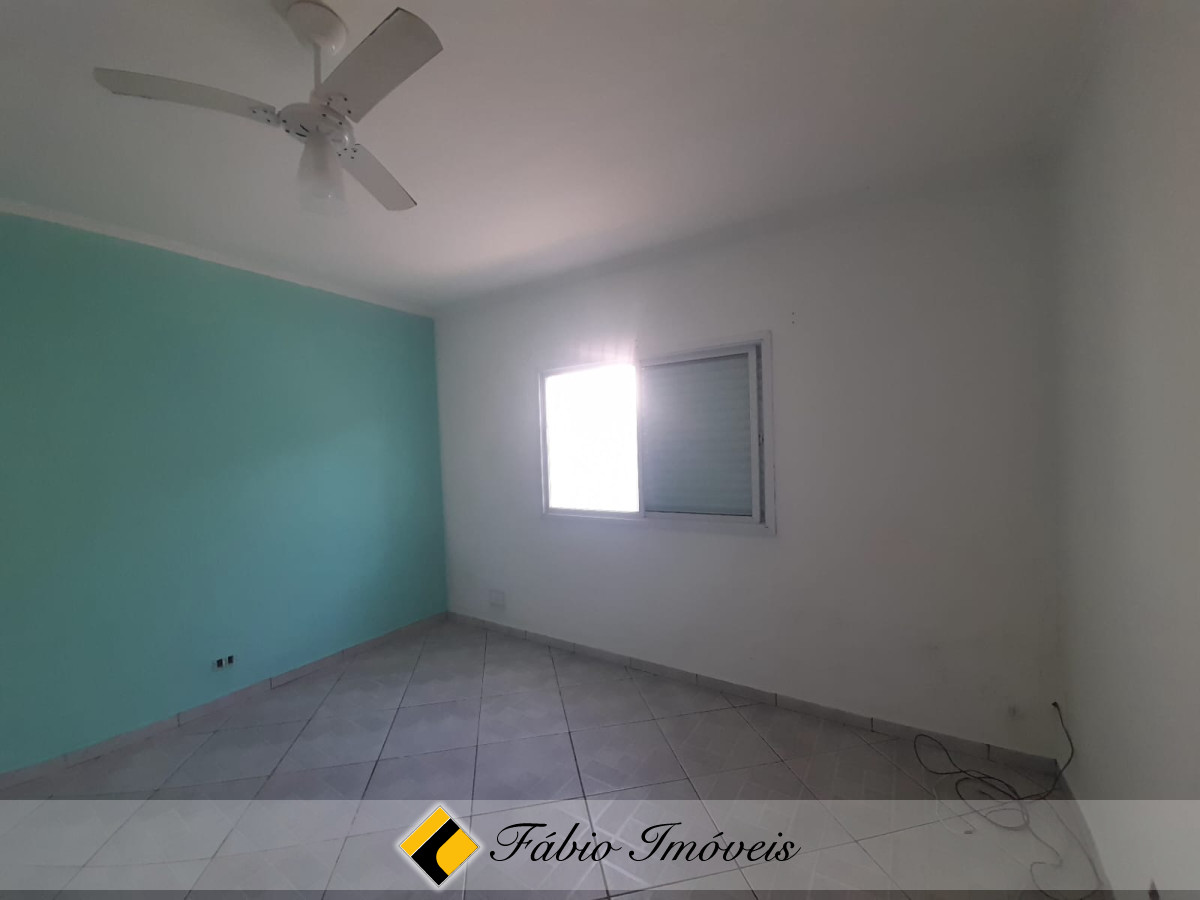 CASA EM EXCELENTE LOCALIZAÇÃO! – Foto 15