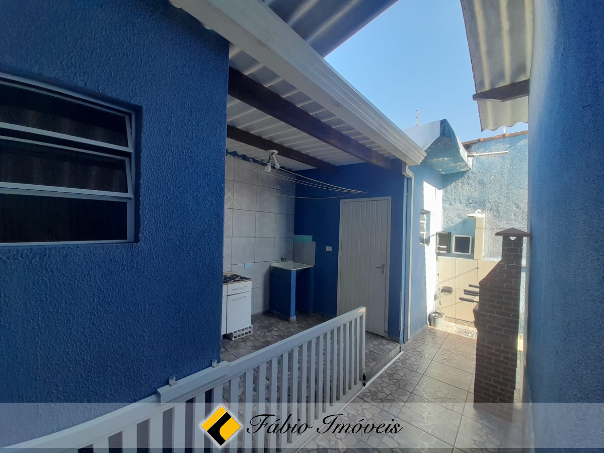 CASA EM EXCELENTE LOCALIZAÇÃO! – Foto 16