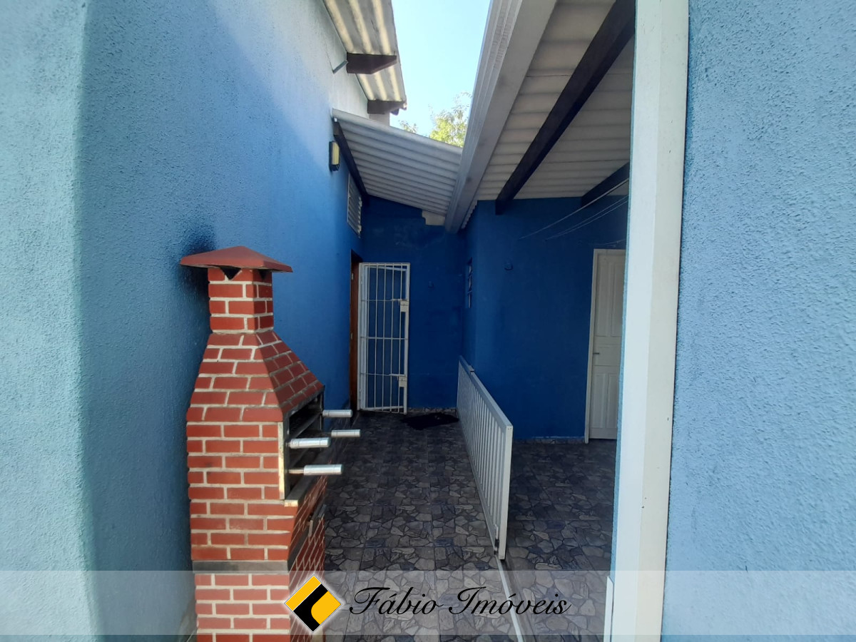 CASA EM EXCELENTE LOCALIZAÇÃO! – Foto 22