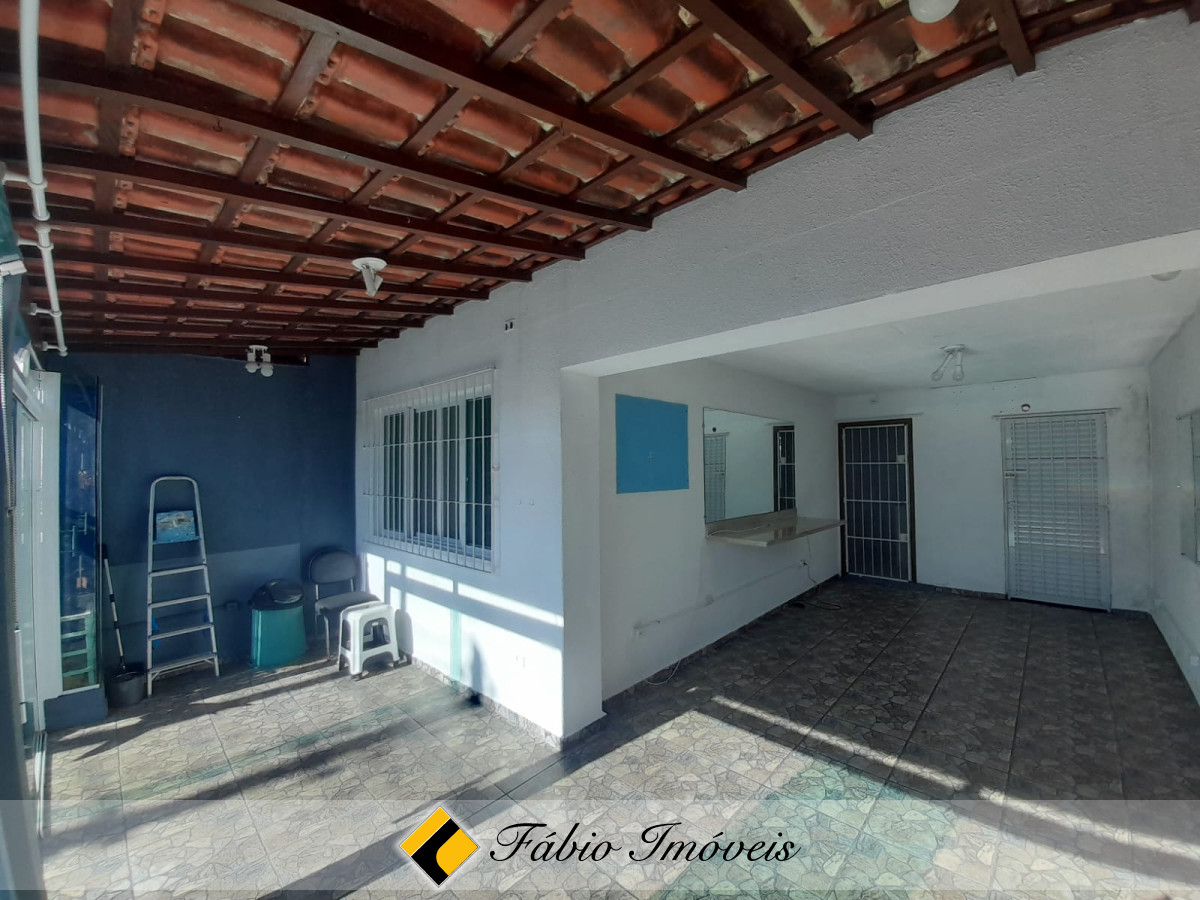 CASA EM EXCELENTE LOCALIZAÇÃO! – Foto 2