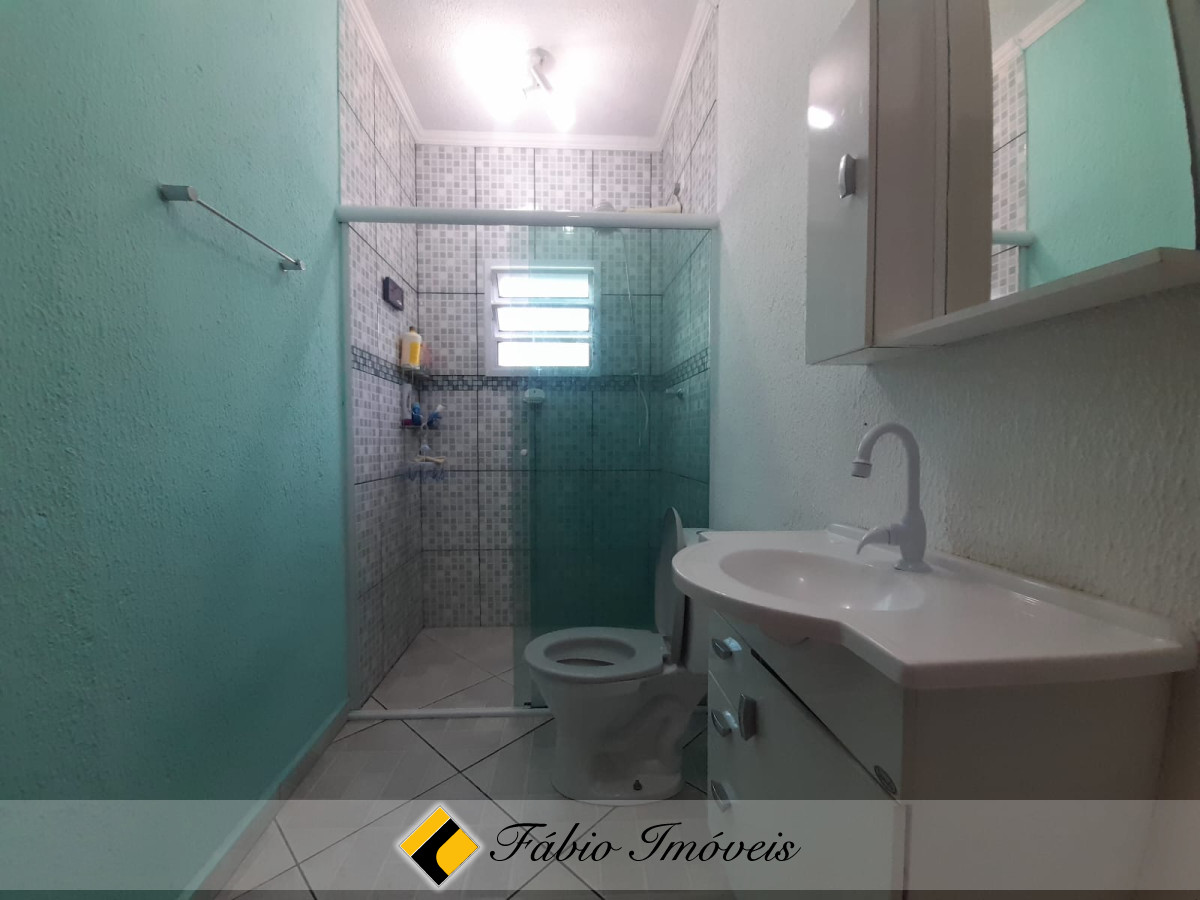 CASA EM EXCELENTE LOCALIZAÇÃO! – Foto 9