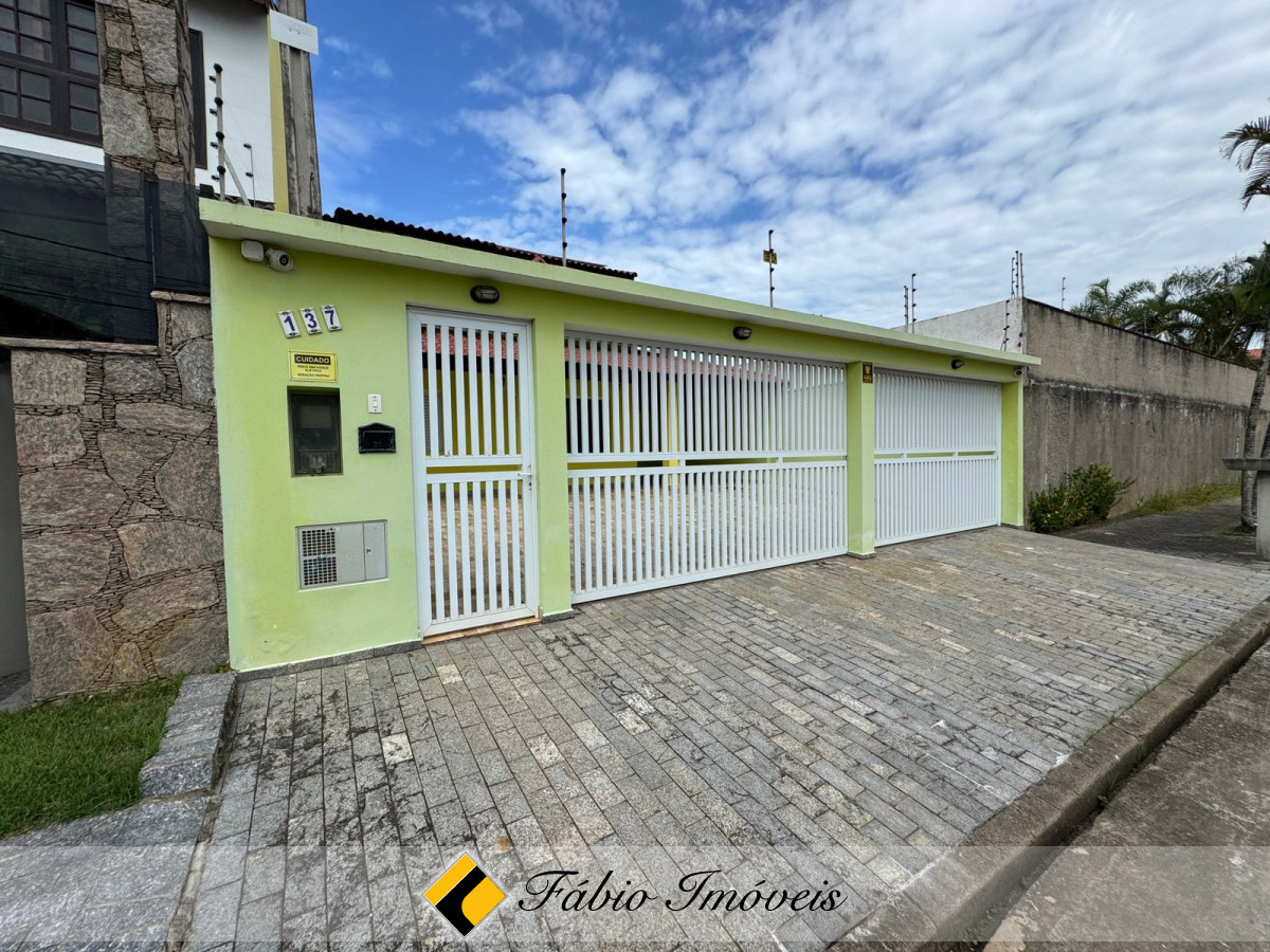 SOBRADO EXCELENTE LOCALIZAÇÃO!!! – Foto 2