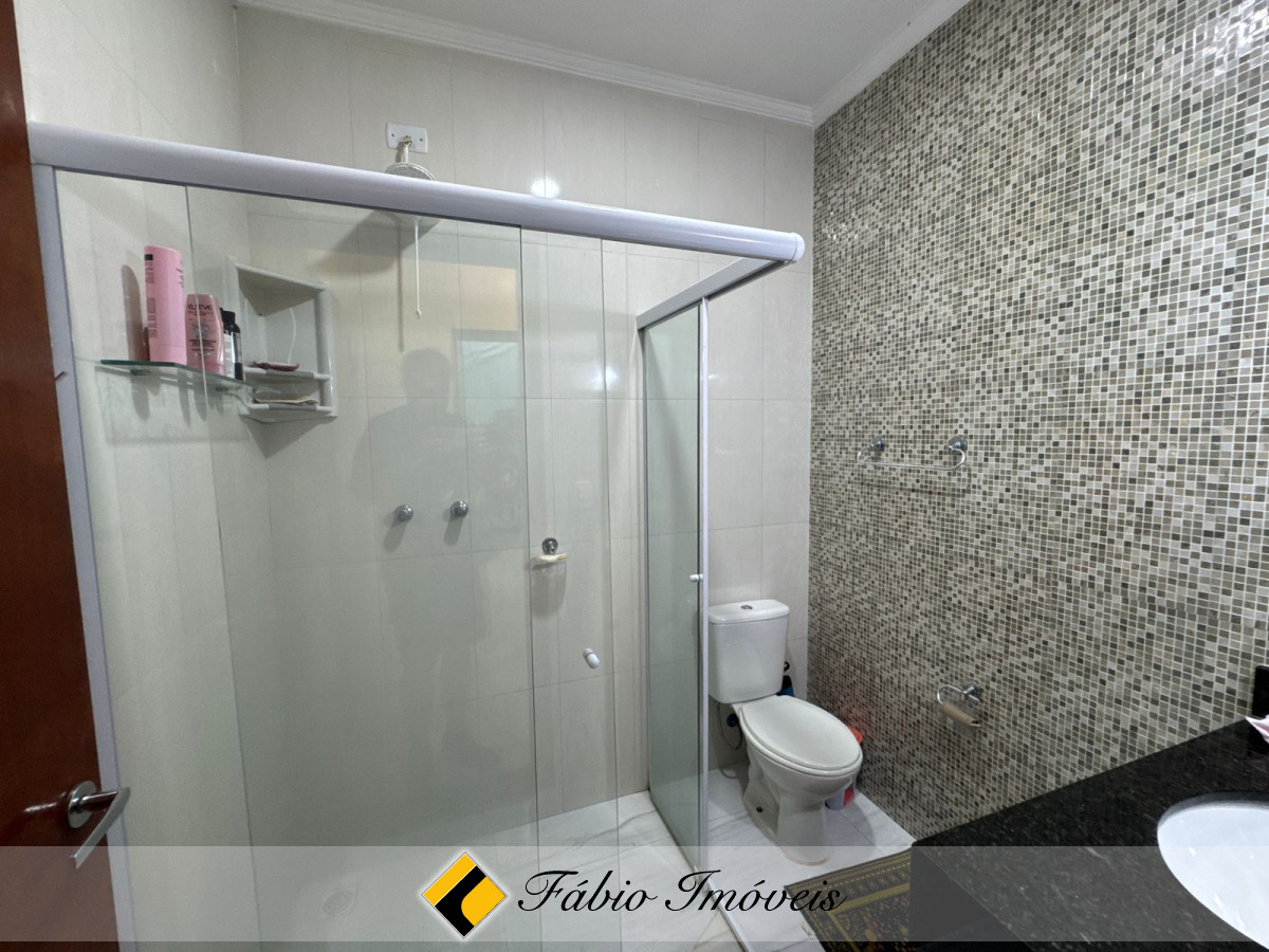 SOBRADO EXCELENTE LOCALIZAÇÃO!!! – Foto 4