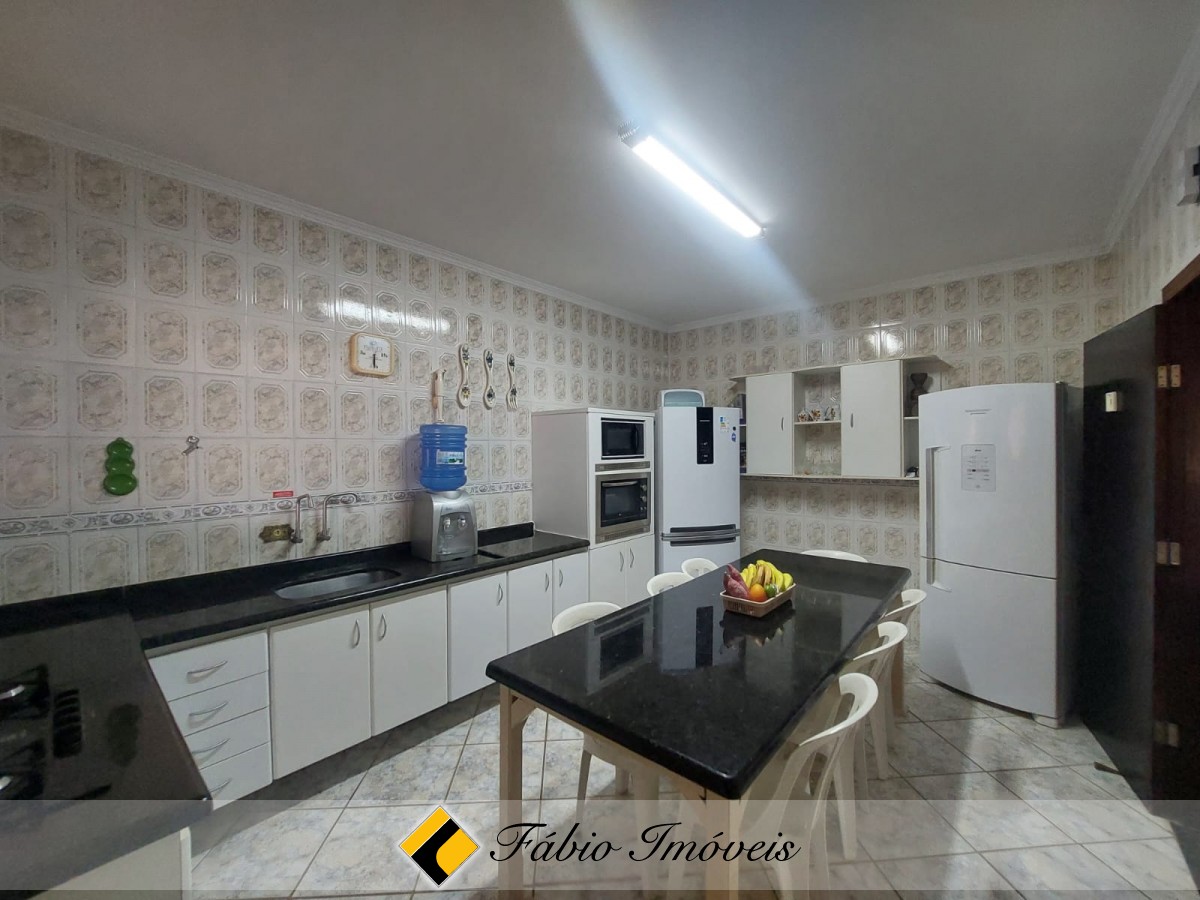 Sobrado em ótimo estado de conservação!! – Foto 12