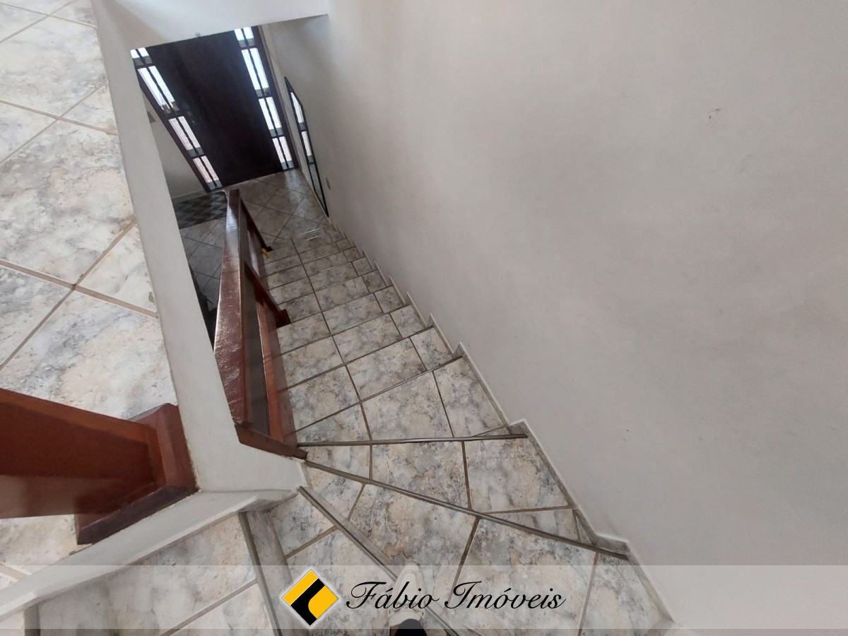 Sobrado em ótimo estado de conservação!! – Foto 31