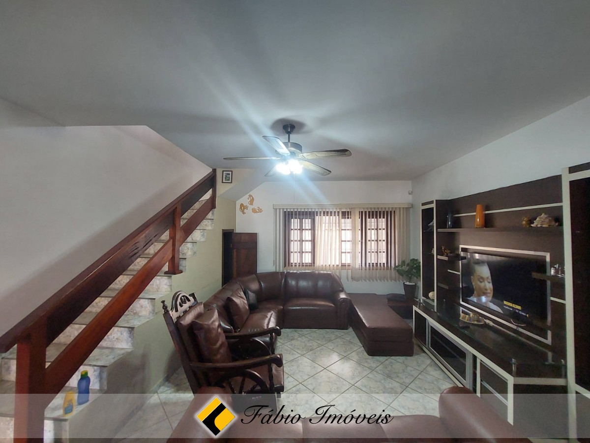 Sobrado em ótimo estado de conservação!! – Foto 6