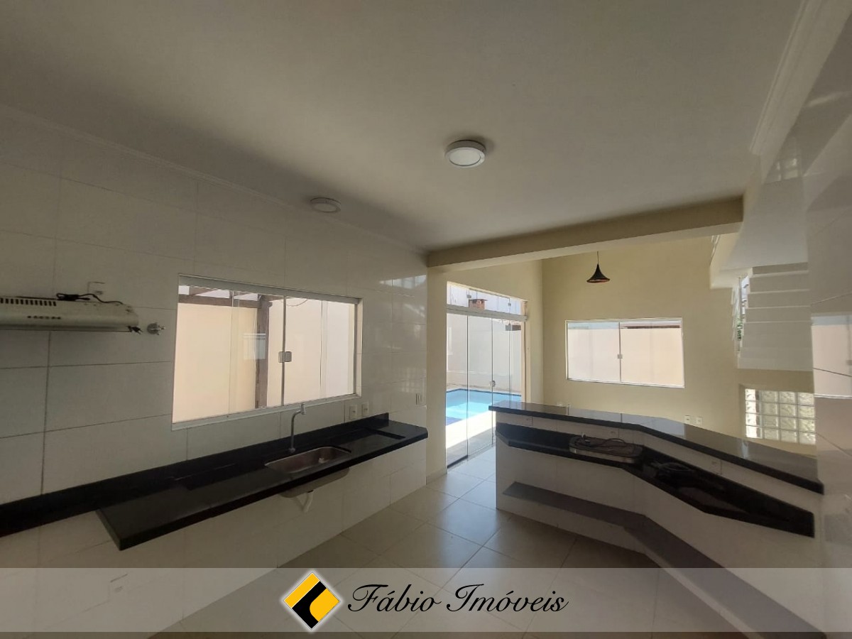 Sobrado com piscina em ótimo bairro! – Foto 29