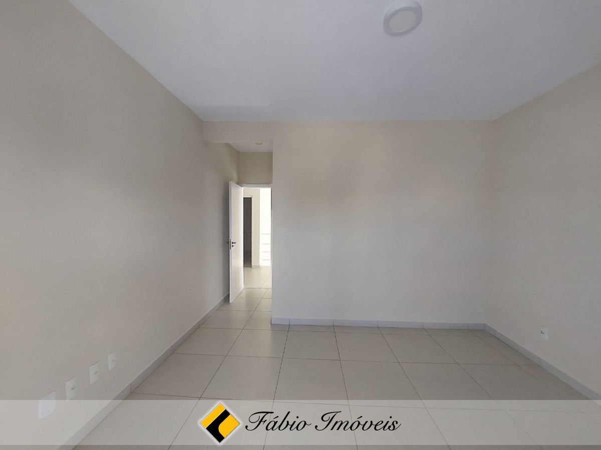 Sobrado com piscina em ótimo bairro! – Foto 7