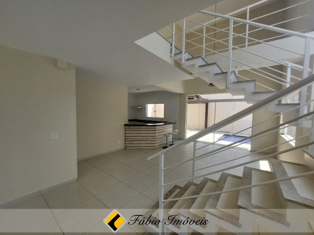 Sobrado com piscina em ótimo bairro! – Foto 25