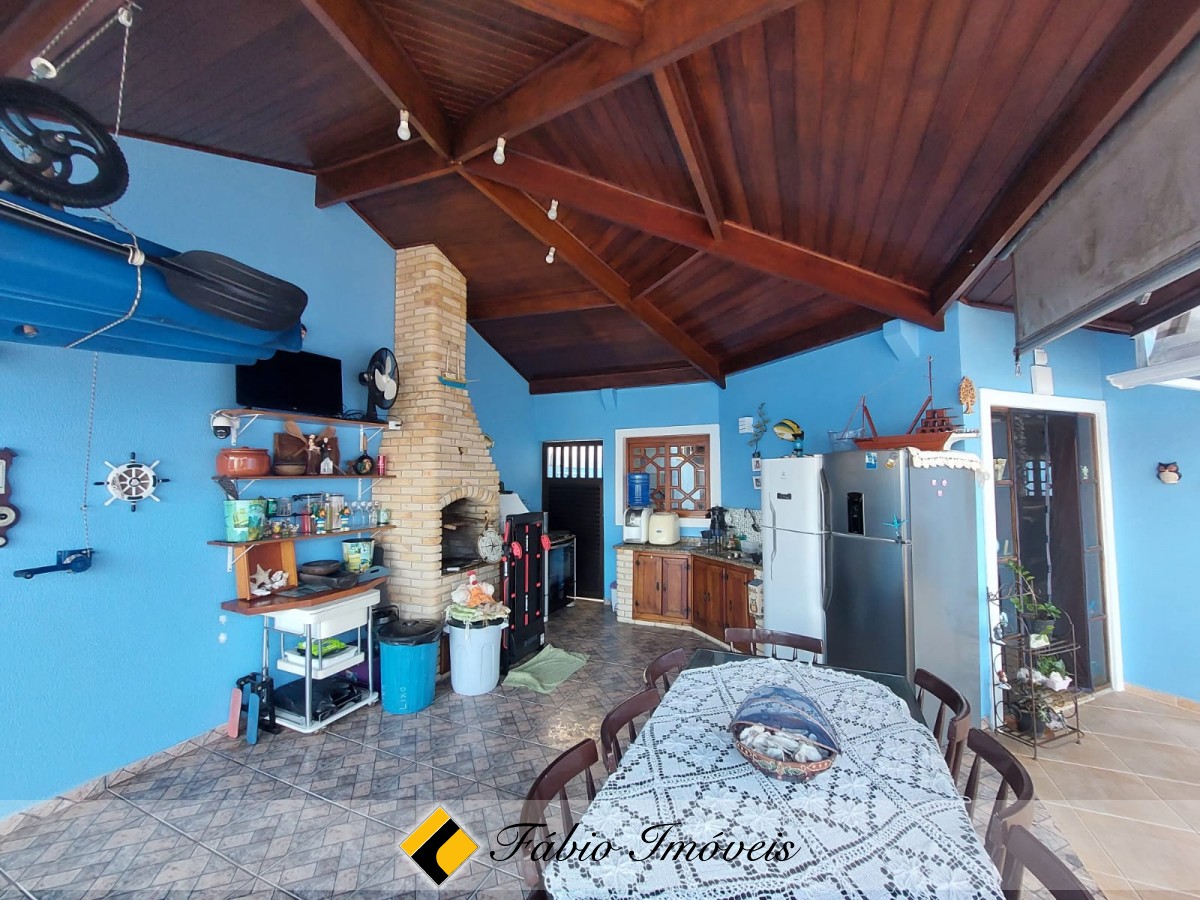 Sobrado lado praia com 4 dormitórios!! – Foto 39