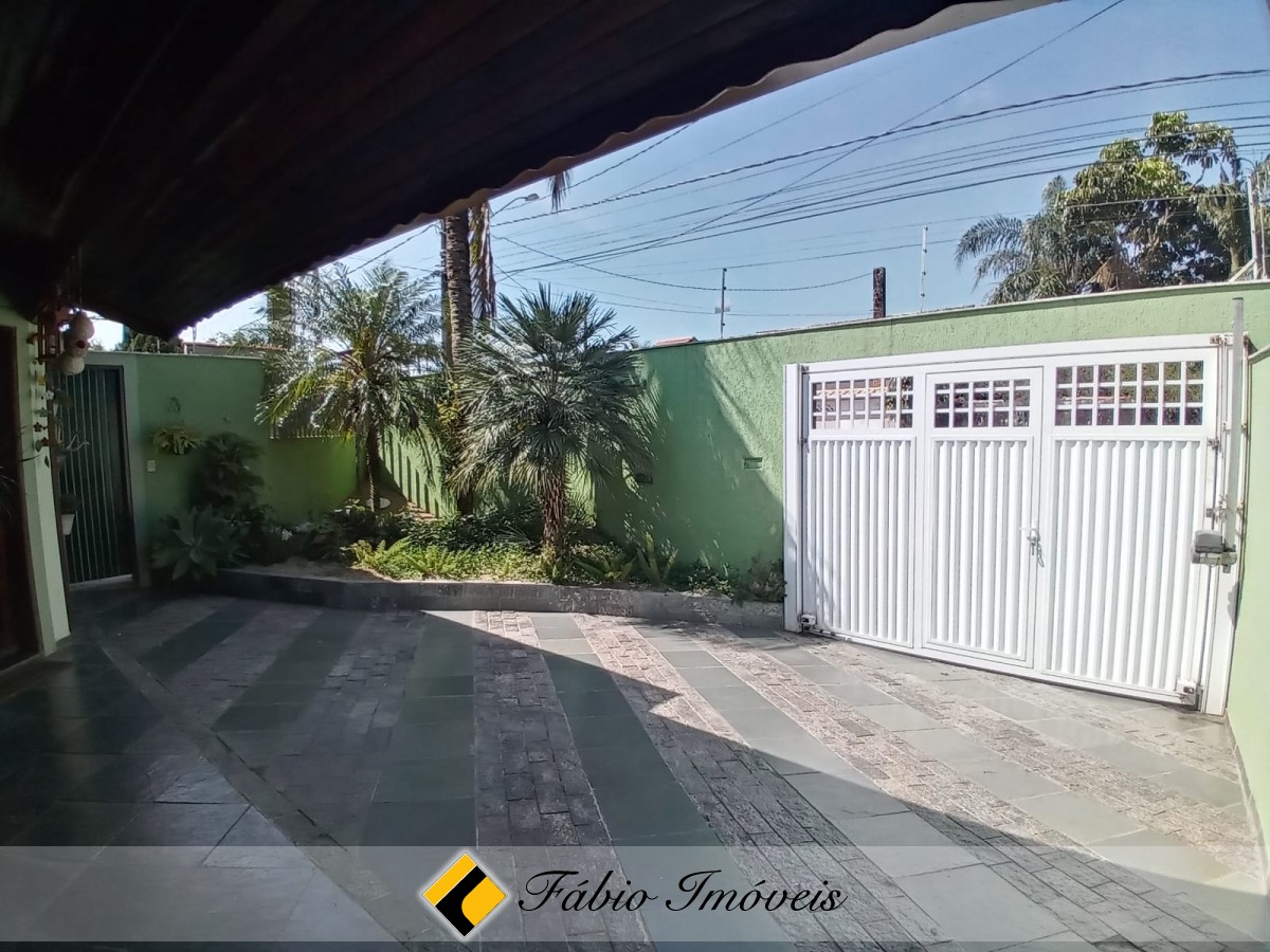 Linda casa com piscina – Foto 22