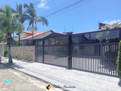 Casa em Peruíbe para venda